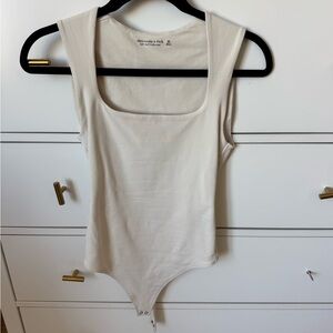 Abercrombie & Fitch Ivory Square-Neck Bodysuit